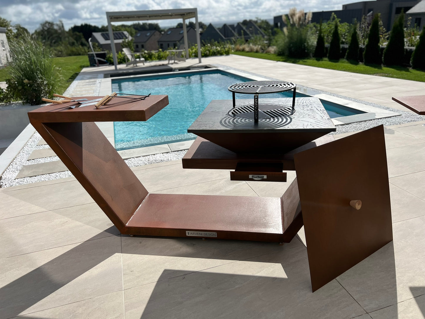 🔥 Barbecue Brasero Corten : Modèle Prestige Layana – L’Élégance du Feu, la Passion de la Cuisine 🔥